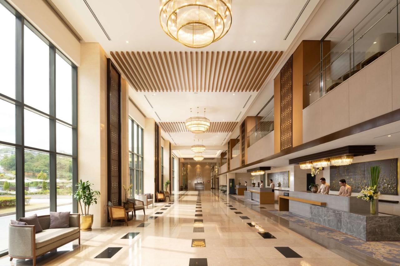 Hilton Clark Sun Valley Resort Clark Field Exteriér fotografie